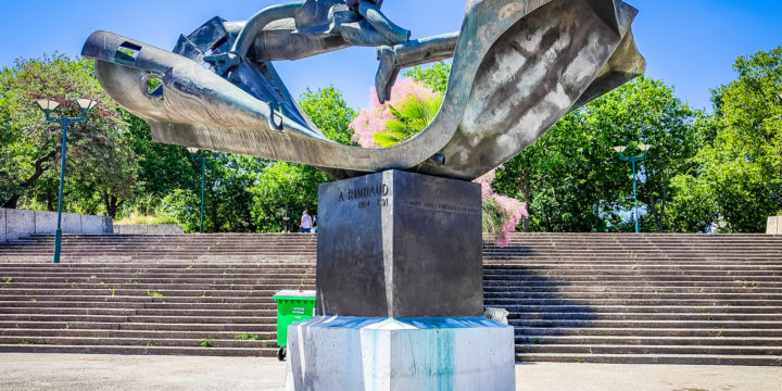 <h2>Quand l’art sort des musées : les installations en plein air qui transforment Paris l’été</h2>Entre sculptures monumentales, œuvres éphémères et installations interactives, l'art ... Quand l’art sort des musées : les installations en plein air qui transforment Paris l’été