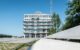 Zéro artificialisation nette : les villes moyennes face à la fin de l’étalement urbain Friche commerciale abandonnée en périphérie d'une ville moyenne française